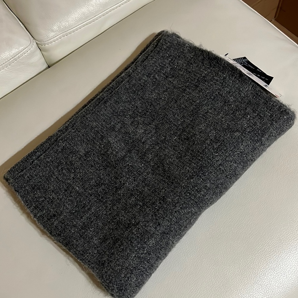Zara Extra long Scarf
